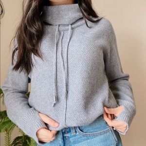 100% CASHMERE lavender sweater